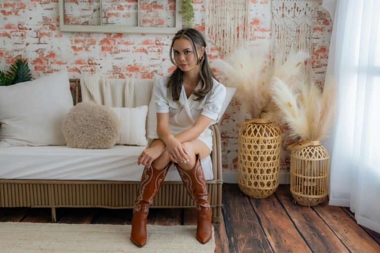 Stylish and Cozy: Boho Living Room Decoration Ideas