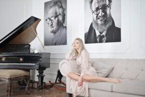 Decorating with Neutrals: Achieving a Chic and Classic Look for Spring